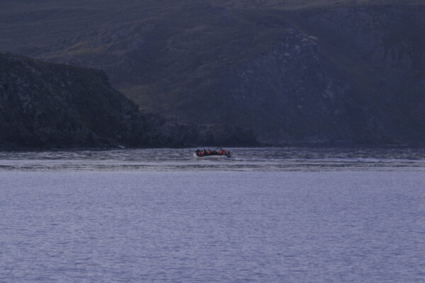 Ένας νεκρός και 24 διασωθέντες πρόσφυγες στη Λέσβο