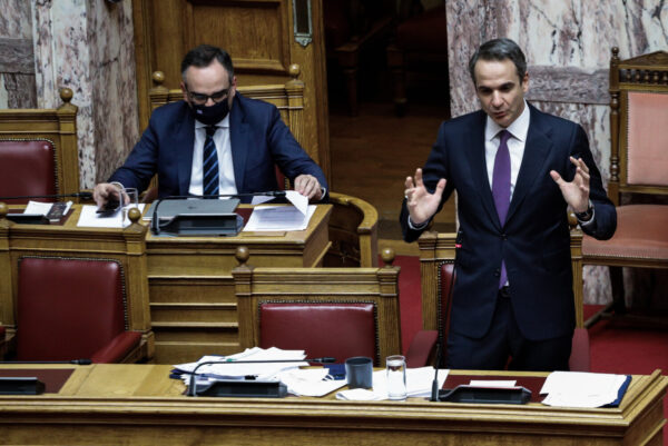 Ο Μητσοτάκης «παγώνει» την αύξηση στα πρόστιμα (video)