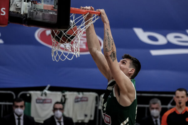 Ο Μήτογλου MVP της εβδομάδας στην Ευρωλίγκα (video)