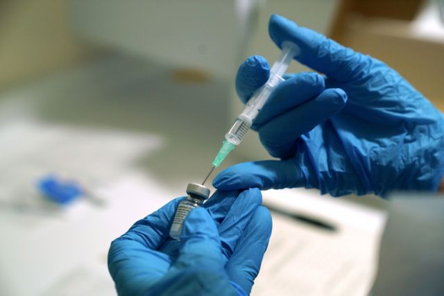 Μειωμένες δόσεις εμβολίων παρέλαβε η Ελλάδα