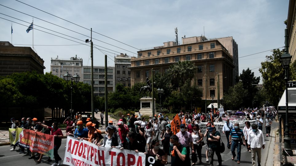 Πανεκπαιδευτικό συλλαλητήριο στο κέντρο της Αθήνας