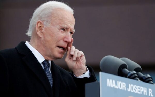 Παρέλαβε και…το twitter ο Μπάιντεν