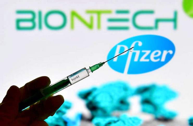 Κορωνοϊός: Η ΕΕ εξασφάλισε επιπλέον 100 εκατ. δόσεις του εμβολίου Pfizer