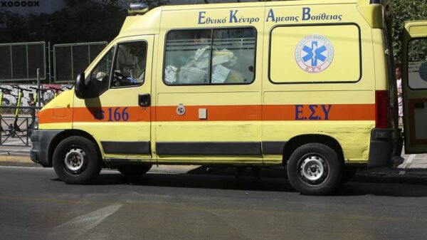Τραγωδία στο Μεταξουργείο: Νεκρός 15χρονος που έπεσε από μπαλκόνι