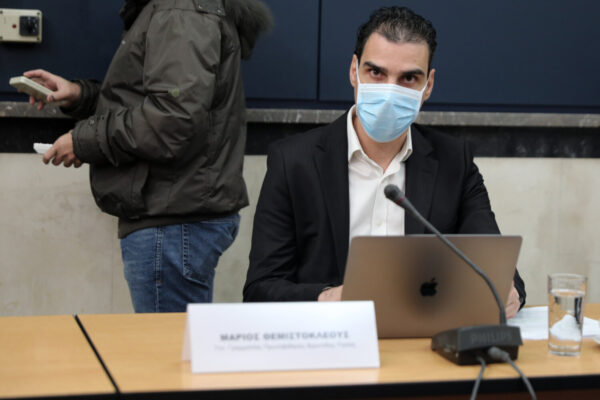 Θεμιστοκλέους: Κανείς δεν μπορεί να διαλέξει το εμβόλιο που θα κάνει (video)