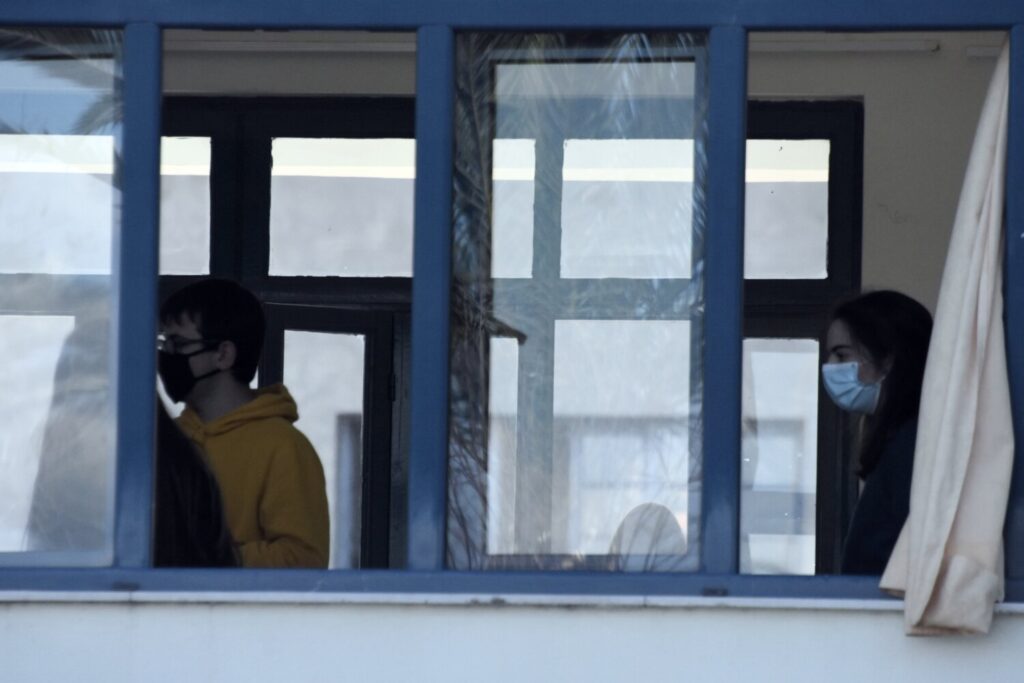 Θεσσαλονίκη: Μαθητής έπεσε από τον τρίτο όροφο σχολείου