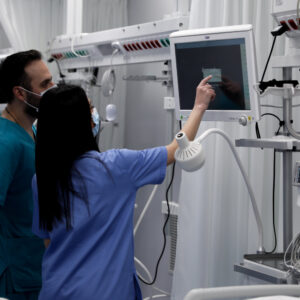 ΕΟΔΥ: Οκτώ θάνατοι από γρίπη την τελευταία εβδομάδα και 15 νοσηλείες σε ΜΕΘ