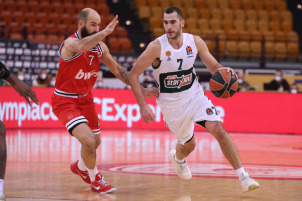 Μεγάλο διπλό του Παναθηναϊκού στο ΣΕΦ – Χάνει το τρένο της 8αδας ο Ολυμπιακός