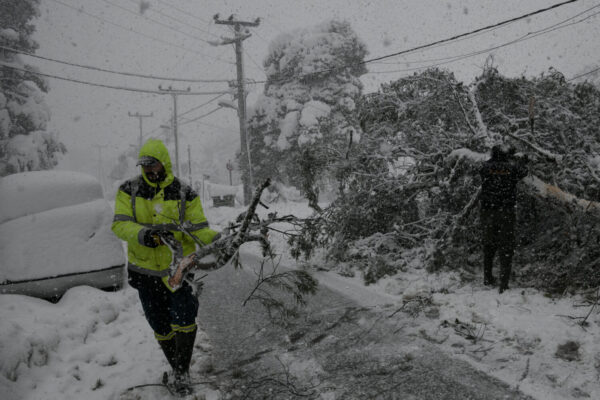 «Δύο μέρες δεν είχαμε ρεύμα και έμεινε ο πατέρας μου στα χέρια μου»