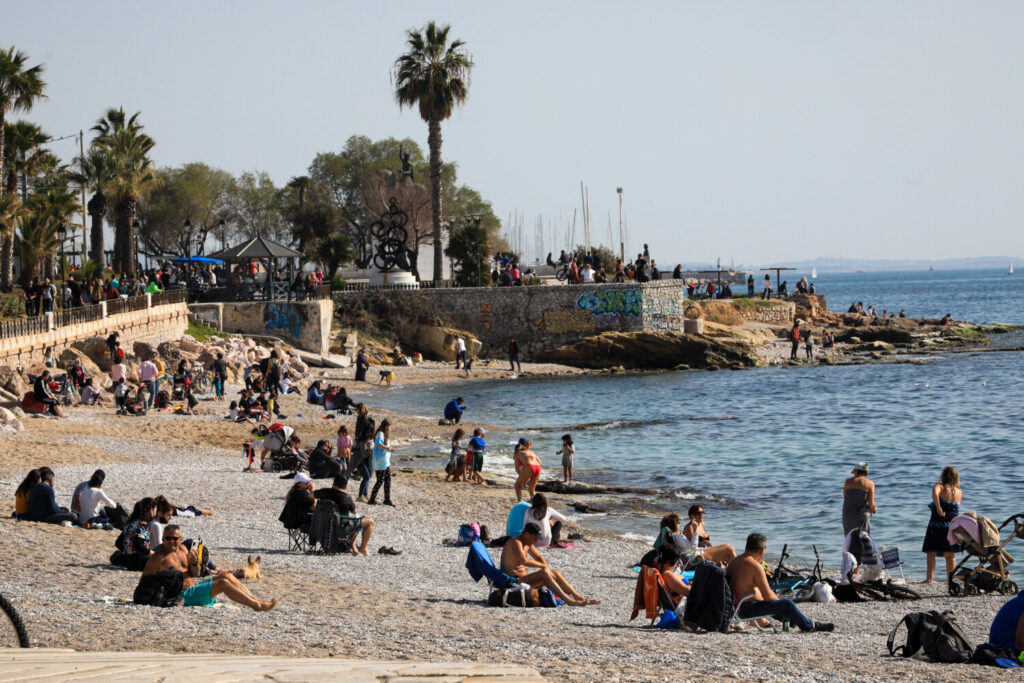 Ανακοινώνονται σήμερα μέτρα αποσυμπίεσης από το lockdown: Ανοίγουν κομμωτήρια – Απελευθερώνεται ο κωδικός 6