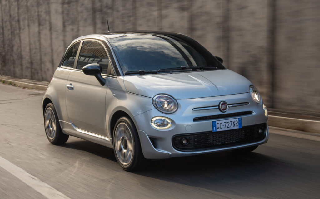 Νέες εκδόσεις για το ανανεωμένο Fiat 500