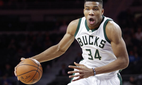 Γιάννης Αντετοκούνμπο: Γιόρτασε τα πρώτα γενέθλια του γιου του με τρυφερές φωτογραφίες