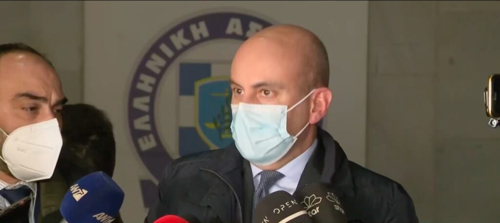 Αρνείται όλες τις κατηγορίες ο Λιγνάδης – «Είναι έντιμος και ειλικρινής» λέει ο δικηγόρος του (video)