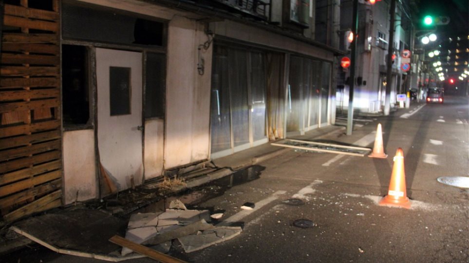 Μεγάλος σεισμός στην Ιαπωνία – Ειδοποίηση για τσουνάμι στη Φουκουσίμα