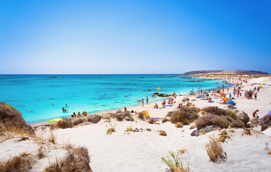 Έρευνα: Το προφίλ των τουριστών που επισκέφτηκαν την Δυτική Κρήτη το 2020