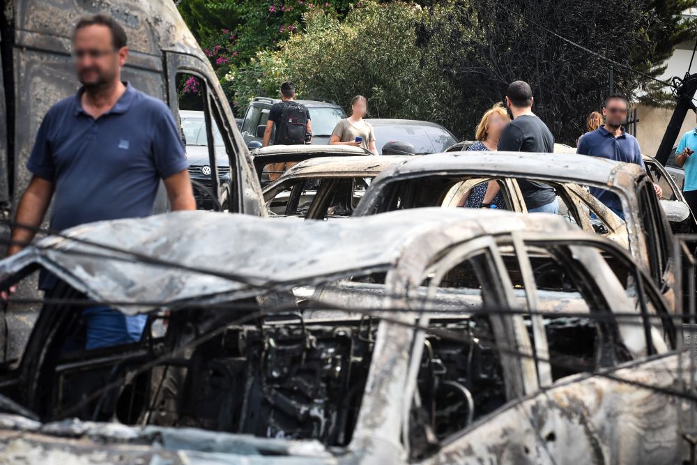 Μάτι: Απολογείται ο τότε υπαρχηγός της Πυροσβεστικής – Αποδοκιμασίες από συγγενείς των θυμάτων