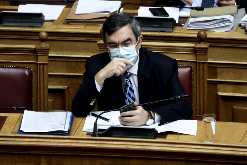 Υφυπουργός Προστασίας Πολίτη: «Όταν ο Μητσοτάκης επισκέφθηκε την Ικαρία δεν απαγορεύονταν οι επισκέψεις σε σπίτια»