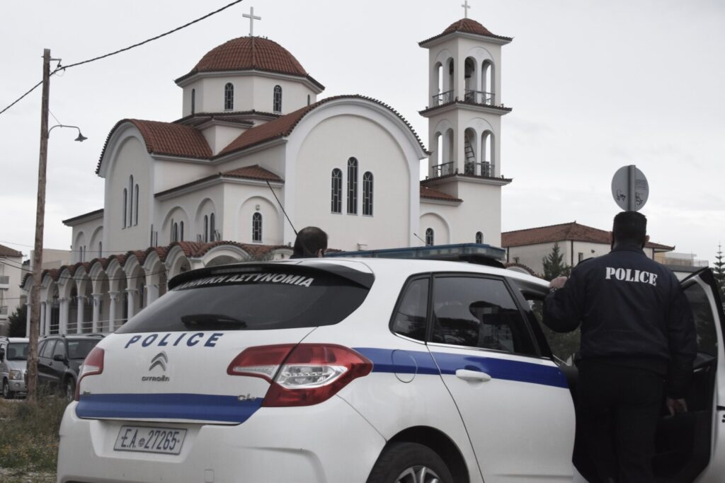 Ληστές εισέβαλαν σε σπίτι ηλικιωμένων στο Πικέρμι – Τους χτύπησαν και άρπαξαν μέχρι και τις βέρες τους