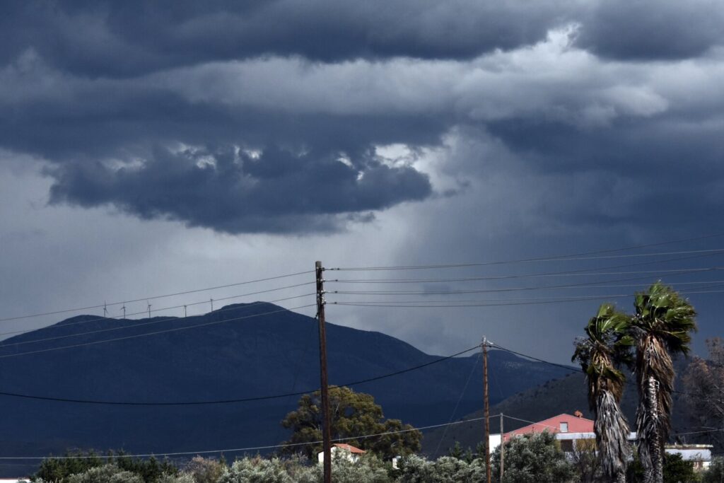 Έρχεται η κακοκαιρία «Μπάλλος» με ισχυρές βροχές & καταιγίδες [Βίντεο]