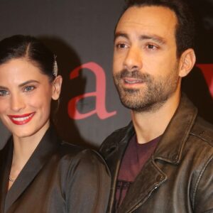 Χριστίνα Μπόμπα για Σάκη Τανιμανίδη: «Πολλές φορές τον χαζεύω με τα παιδιά και τον ξαναερωτεύομαι» (βίντεο)