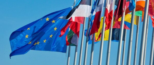 26 ηγέτες της ΕΕ: Χαιρετίζουμε τις προσπάθειες Τραμπ για να βάλει τέλος στον επιθετικό πόλεμο της Ρωσίας στην Ουκρανία