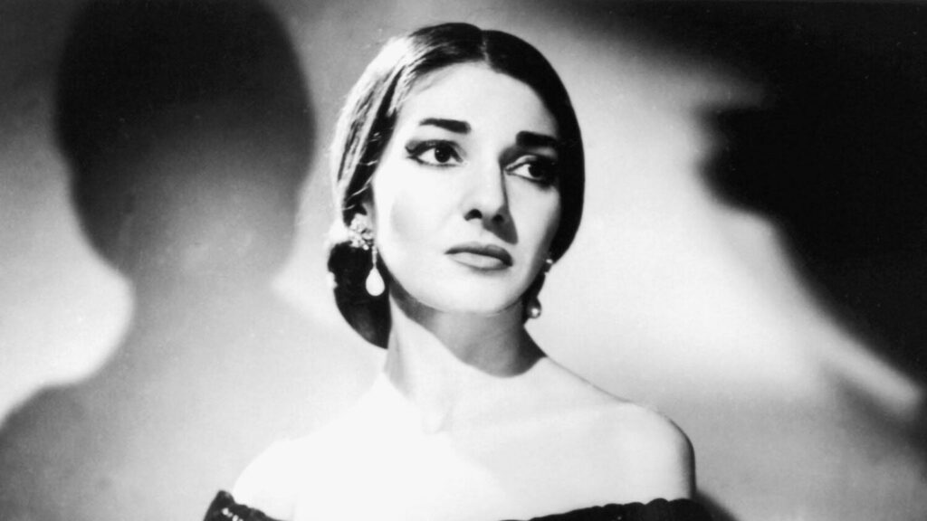ΤΡΙΤΟ ΠΡΟΓΡΑΜΜΑ: Αφιέρωμα στη Μαρία Κάλλας από την εκπομπή «Opera Omnia» με τον Γιάννη Φίλια