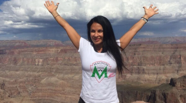 Άντζελα Παντέλη: «Έχω χάσει την δουλειά μου γιατί η σύζυγος του εργοδότη μου θεωρούσε πως τον σκανδαλίζω»