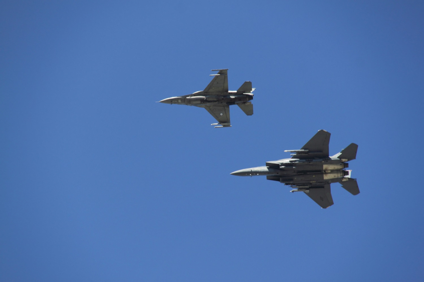 ΗΠΑ: Τροπολογία Μενέντεζ για την αγορά και την αναβάθμιση F-16 από την Τουρκία – Δεν θα χρησιμοποιηθούν για υπερπτήσεις πάνω από την Ελλάδα