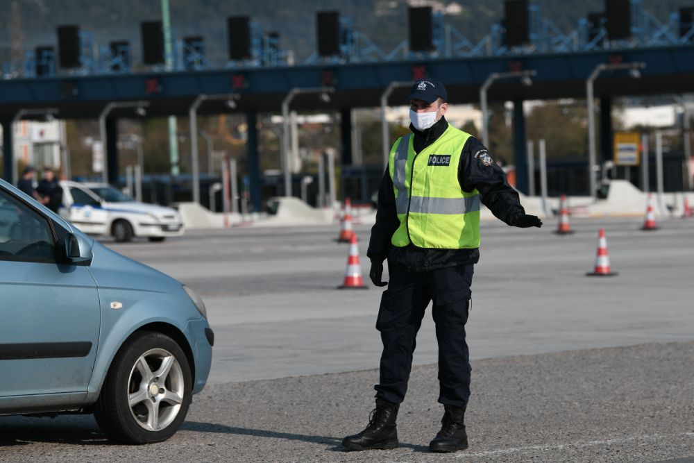 Πάσχα: Έλεγχοι σε όλα τα αυτοκίνητα στα διόδια (video)