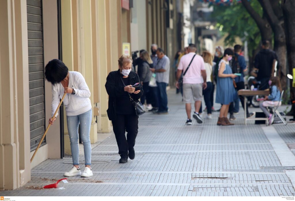 Χαρδαλιάς: Ανοίγει το λιανεμπόριο σε Θεσσαλονίκη και Αχαΐα – Νέες περιοχές στο βαθύ «κόκκινο»