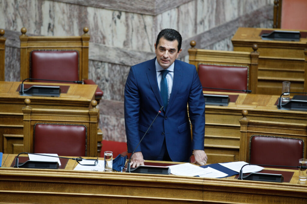 Σκρέκας: Aνοίγει η πρόσκληση του Πράσινου Ταμείου και για τους δήμους κάτω των 20.000 κατοίκων