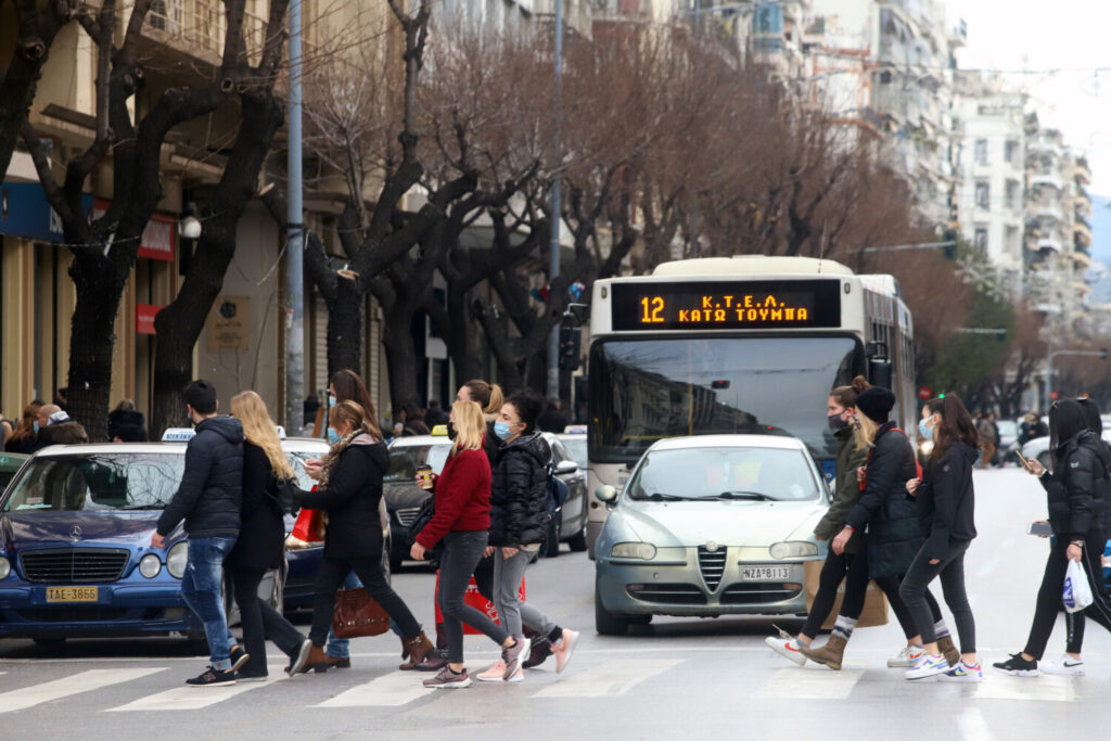 Θεσσαλονίκη: Άνοιγμα της αγοράς ζητούν επιτακτικά οι έμποροι