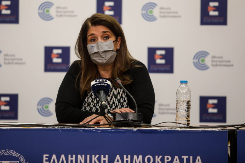 Παπαευαγγέλου: «Καμπανάκι» για Θεσσαλονίκη – Πάνω από 5.000 οι νοσηλευόμενοι με Covid