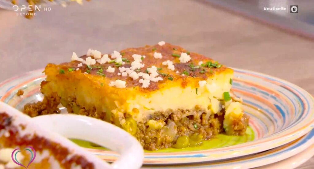Συνταγή για την πίτα του βοσκού από την Κατερίνα Λένη! (video)