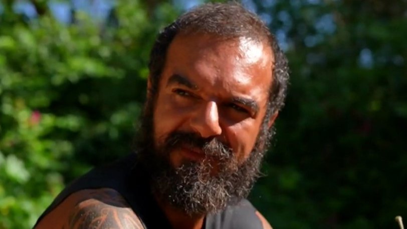 Survivor: Αποκαλύψεις σοκ για τον Τριαντάφυλλο – «Ο πατέρας του σκοτώθηκε σε τροχαίο» (video)