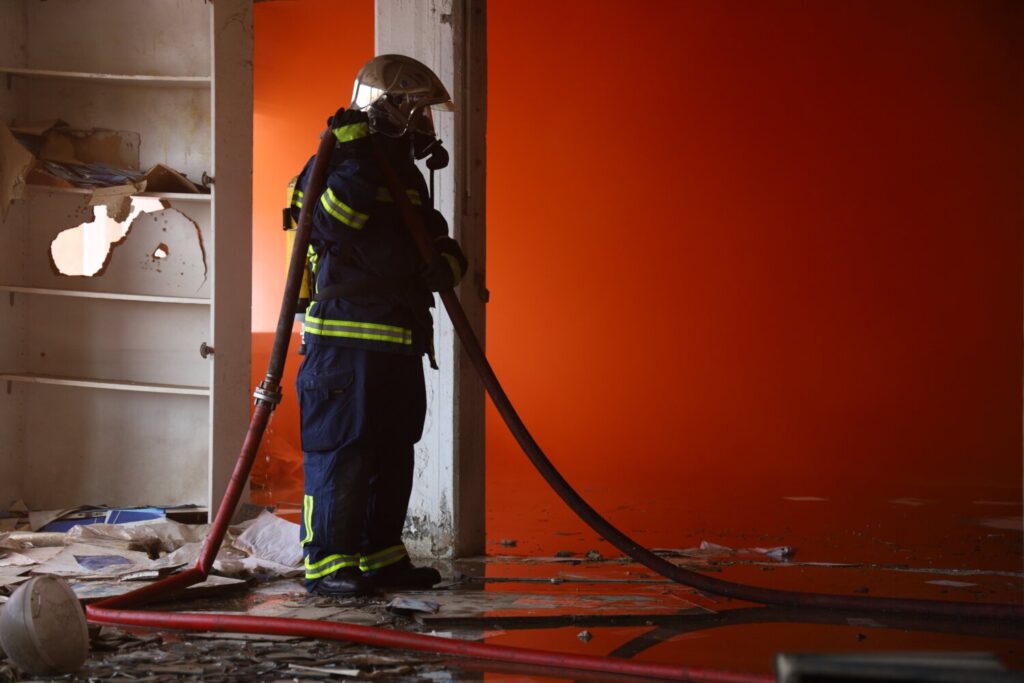 Φωτιά σε σπίτι στο Βύρωνα – Τραγικός θάνατος για 50χρονη