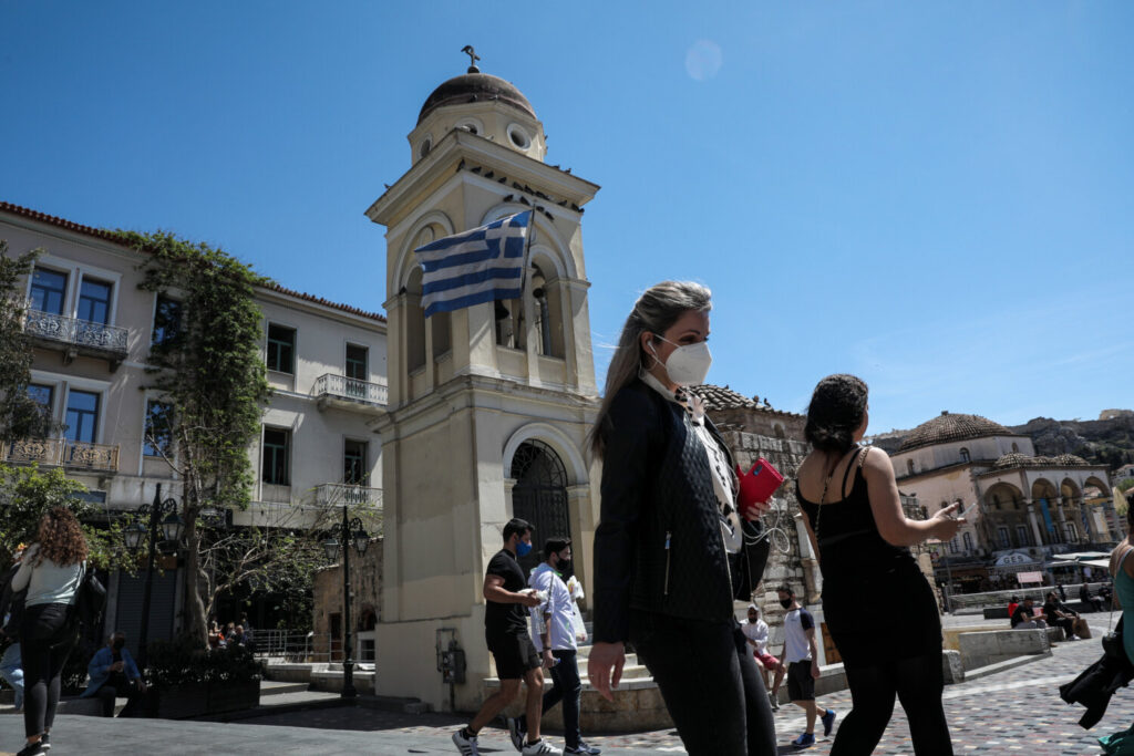 Tότε θα κορυφωθεί το 4ο κύμα – Τι δείχνει το ιικό φορτίο σε Αττική, Θεσσαλονίκη και νησιά