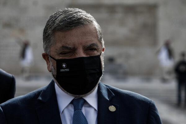 Πατούλης: Δύσκολη μέρα και νύχτα – Προσπάθεια να είναι ανοιχτά νοσοκομεία και δρόμοι