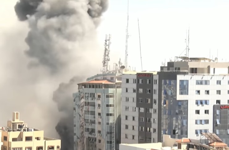 «Νόμιμος στόχος το κτίριο των ΜΜΕ στη Γάζα», λέει ο Νετανιάχου