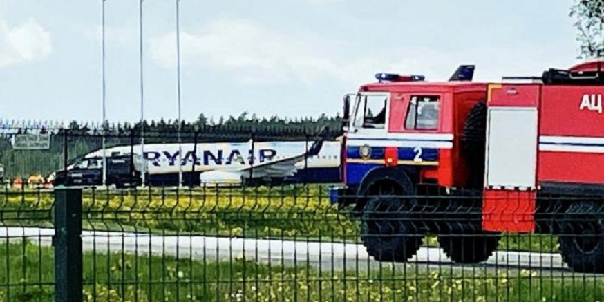 Λευκορωσία: Υπήρχε βόμβα από τη Χαμάς στο αεροπλάνο της Ryanair – Ο διάλογος με τον πιλότο