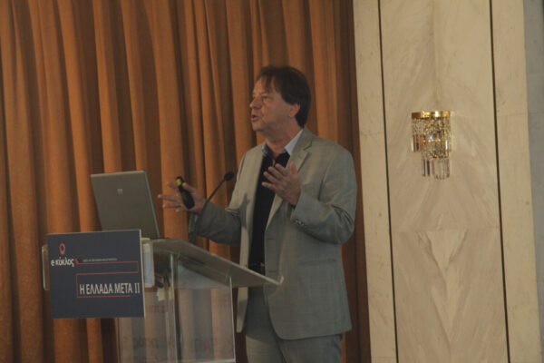 Προειδοποίηση Γραβάνη σε ανεμβολίαστους: «Το 4ο κύμα θα σας αφορά αποκλειστικά…»