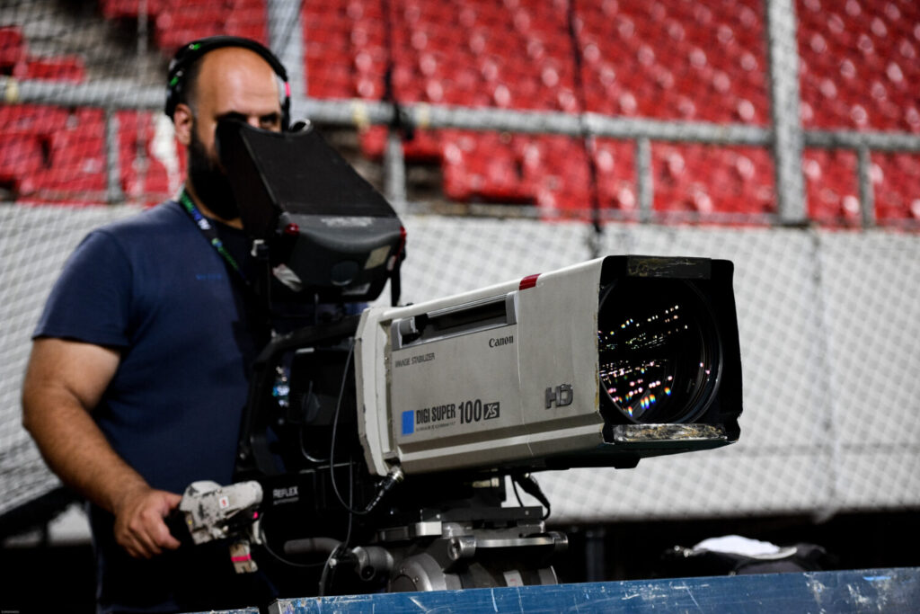 Super League: Εξαιρετικά «χλωμή» πλέον η κεντρική διαχείριση των τηλεοπτικών δικαιωμάτων