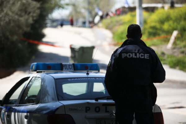 Σοκάρει ο γυναικοκτόνος: «Με έβρισε, τσαντίστηκα, την έπιασα από τον λαιμό και την έπνιξα»