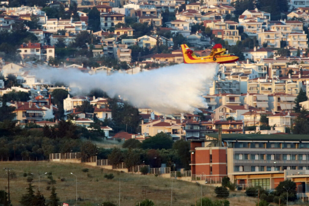 Θεσσαλονίκη: Οριοθετήθηκε η πυρκαγιά στην Πυλαία -Δεν εκκενώθηκε τελικά ο  οικισμός