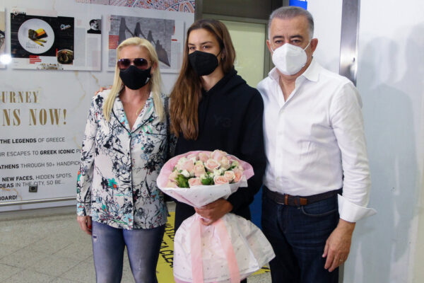 Σάκκαρη: “Μπορώ να φτάσω πολύ ψηλά – Μου δίνει ώθηση η Ελλάδα και οι Έλληνες»  (εικόνες)