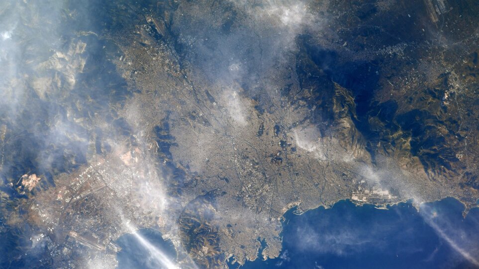 Η Αθήνα από ψηλά: Η εντυπωσιακή φωτογραφία από τον Διεθνή Διαστημικό Σταθμό