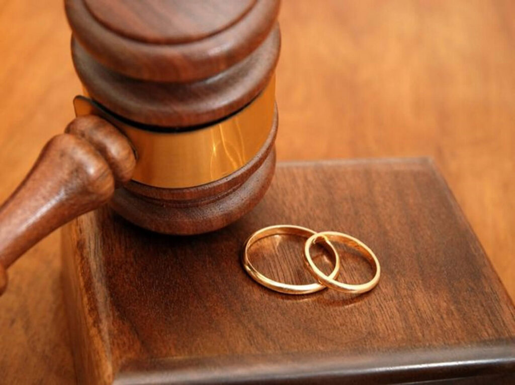 Συναινετικό διαζύγιο μέσω mail από τον Ιούλιο – Ποια είναι η διαδικασία