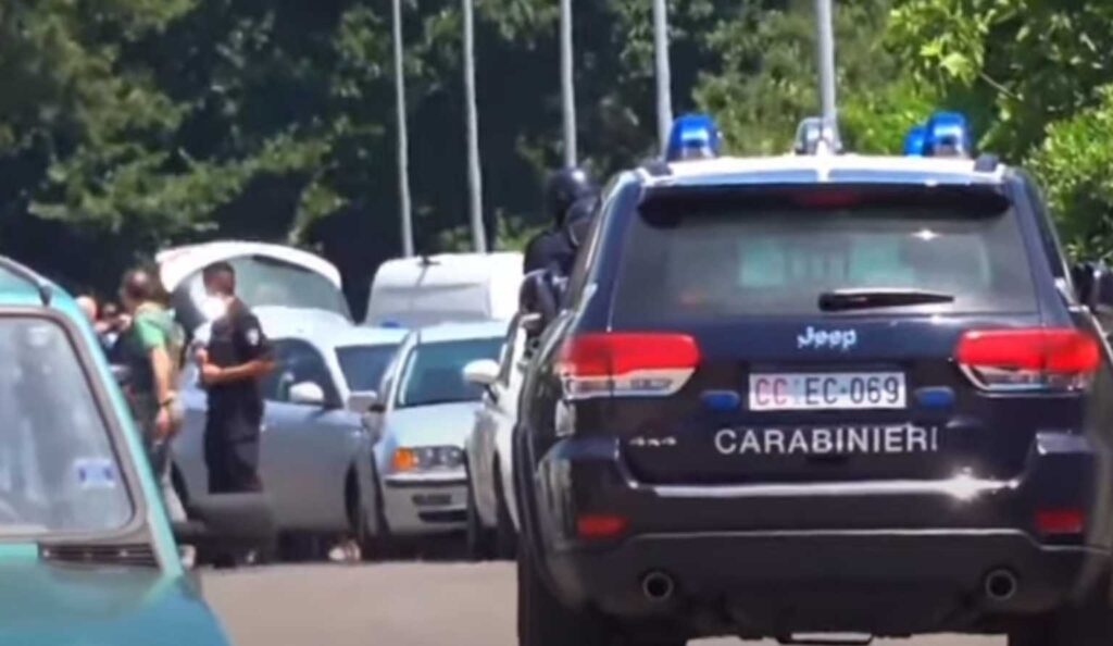 Μακελειό στην Ιταλία: Ένοπλος σκότωσε δύο παιδιά και έναν ηλικιωμένο (video)