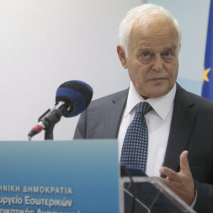 Πέθανε σε ηλικία 82 ετών ο συνταγματολόγος και πρώην υπουργός Αντώνης Μανιτάκης