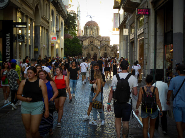 Κορωνοϊός: 3.273 τα  νέα κρούσματα – 286 διασωληνωμένοι – 20 θάνατοι